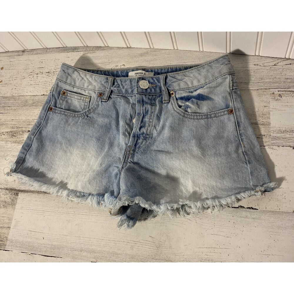 Forever 21 Women's shorts button fly size 24 ruff hem Short Shorts